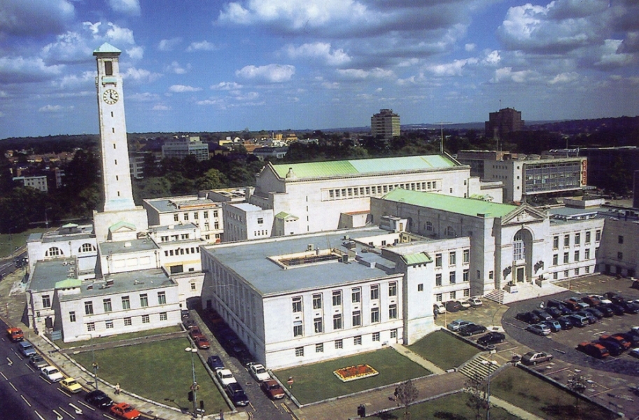 Postcard of Southampton Civic Centre